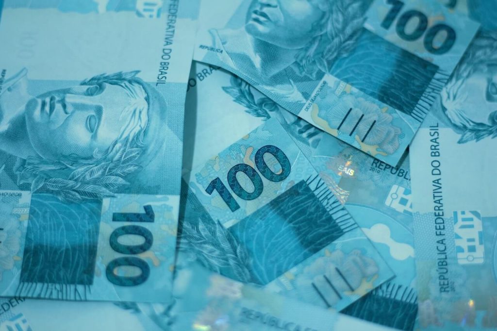 2 benefícios do Auxílio Brasil podem ser acumulados com os R$ 600; veja quais