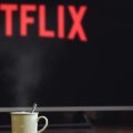 7 grandes séries da Netflix que valem a maratona durante o feriado