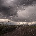 Perigo: INMET alerta sobre chuvas e ventos intensos em 589 cidades
