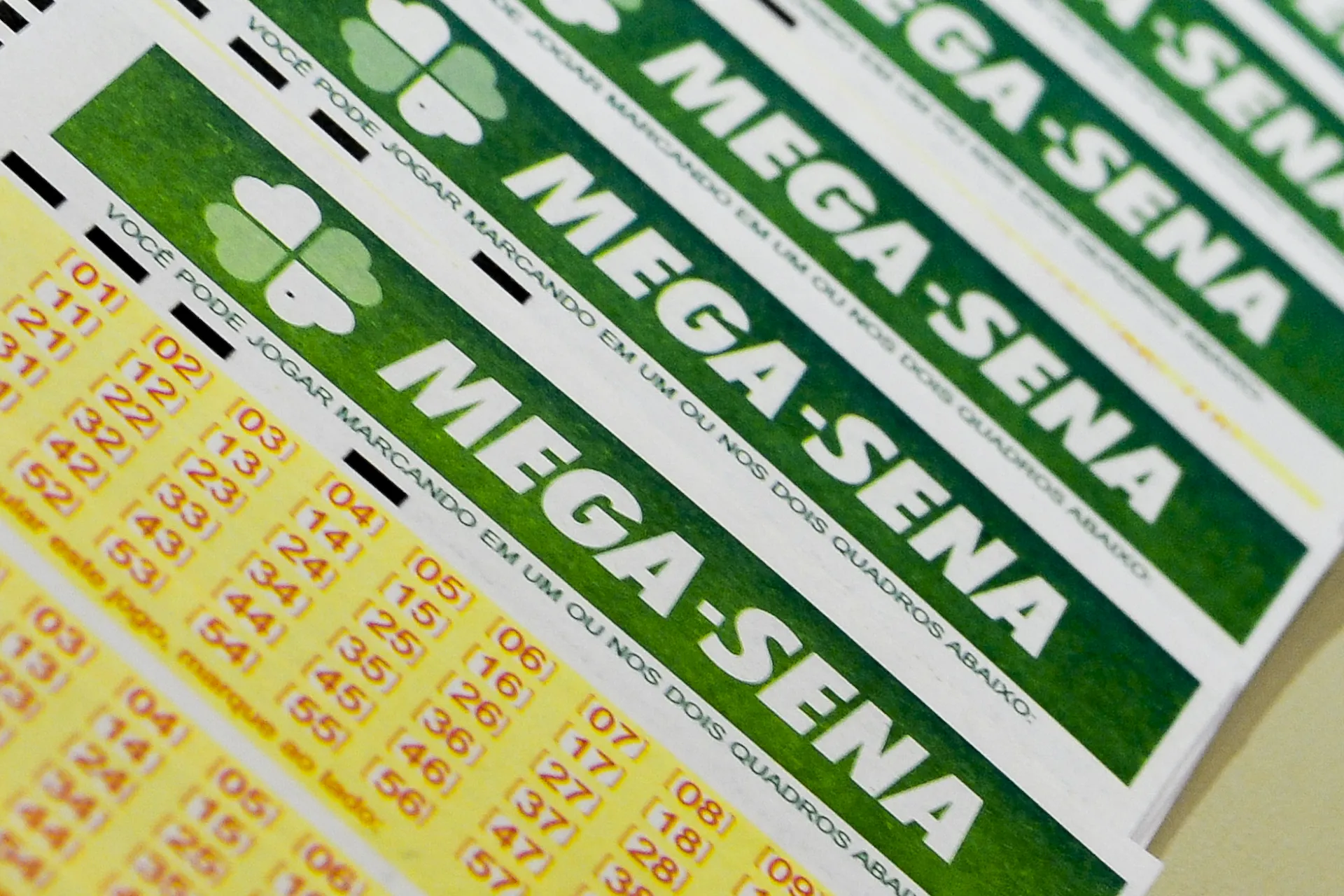Mega-Sena 2659 paga R$ 3,5 milhões; saiba quanto rende na poupança