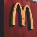 McDonald’s abre diversas vagas de emprego; confira os cargos
