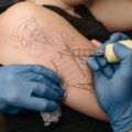 Aguenta a Dor? Os 5 locais do corpo mais dolorosos para fazer uma Tatuagem