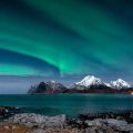 9 lugares do mundo para ver o sol da meia-noite e a aurora boreal