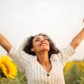 4 formas naturais de ativar os seus hormônios da felicidade