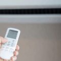 O melhor horário para ligar o ar-condicionado (e economizar energia)