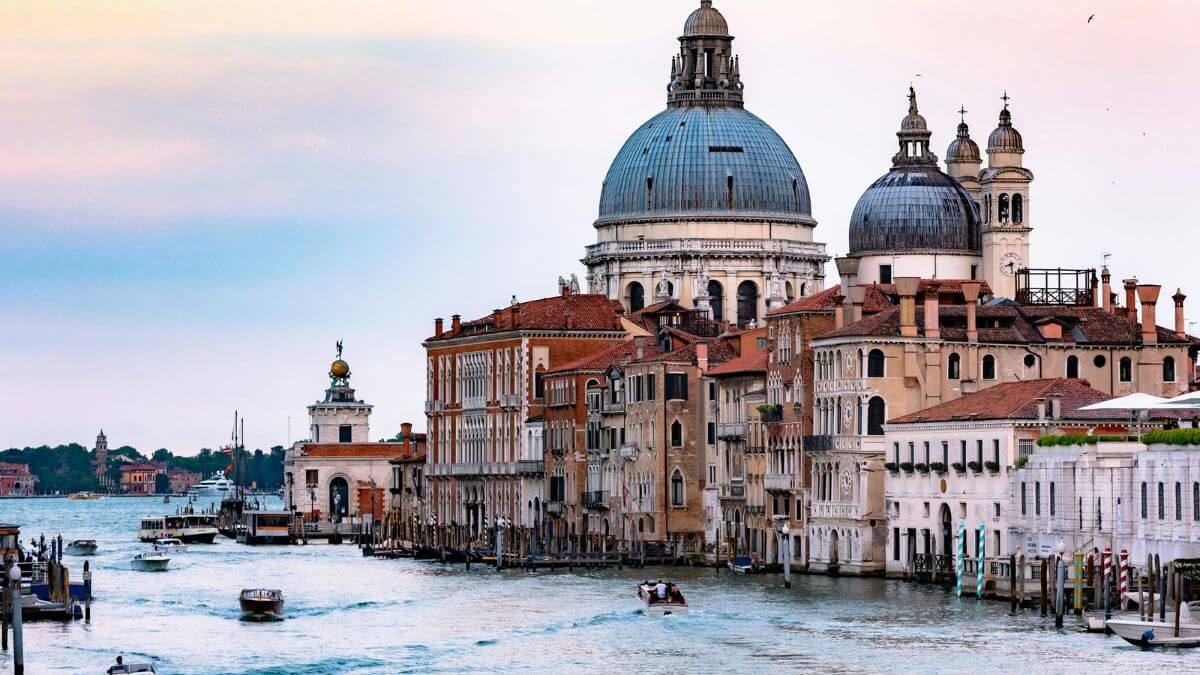 Cidade mais bonita do mundo, Veneza, Cidade